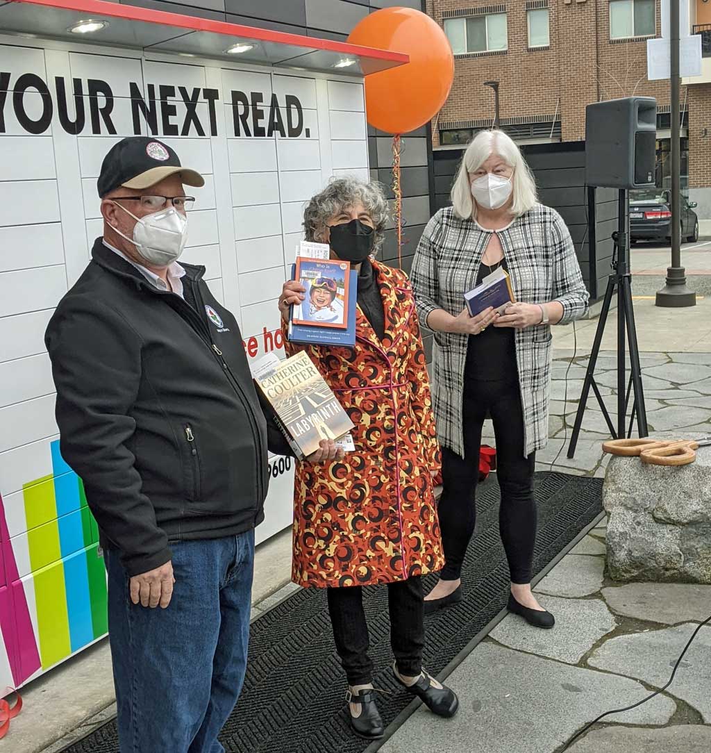Tukwila Library Unveils their Electronic Locker Program Experience